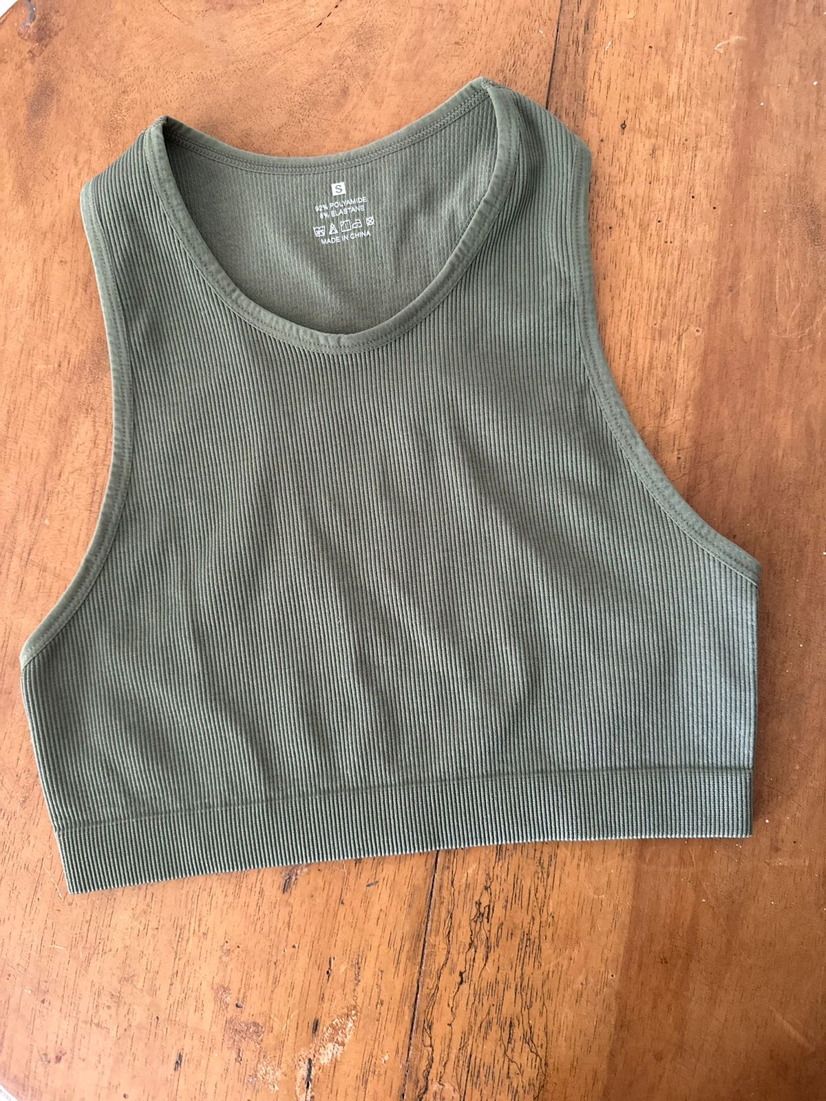 Blusa - VERDE CORTA